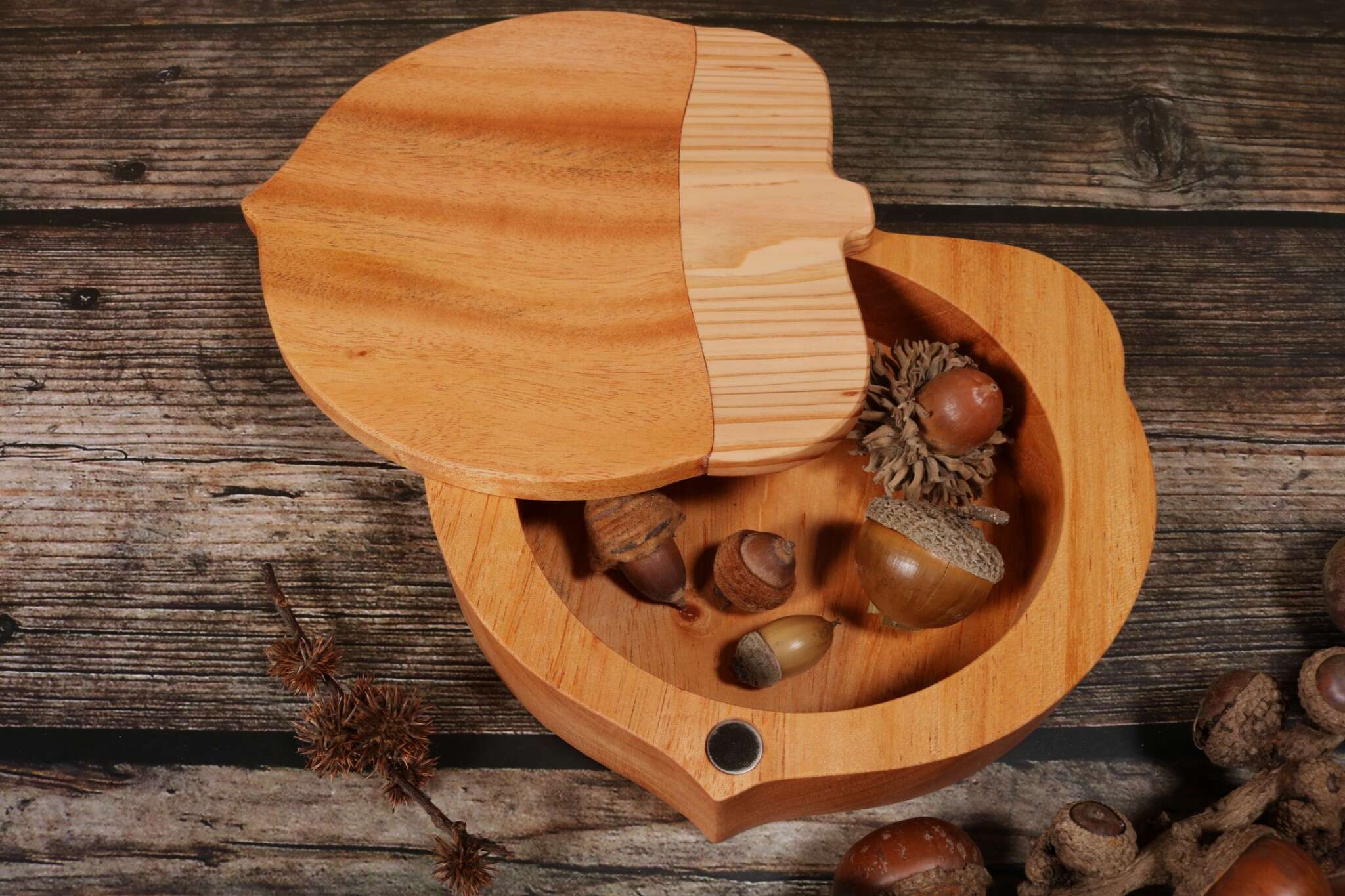 LINE_ALBUM_大葉石櫟盒_250710_8