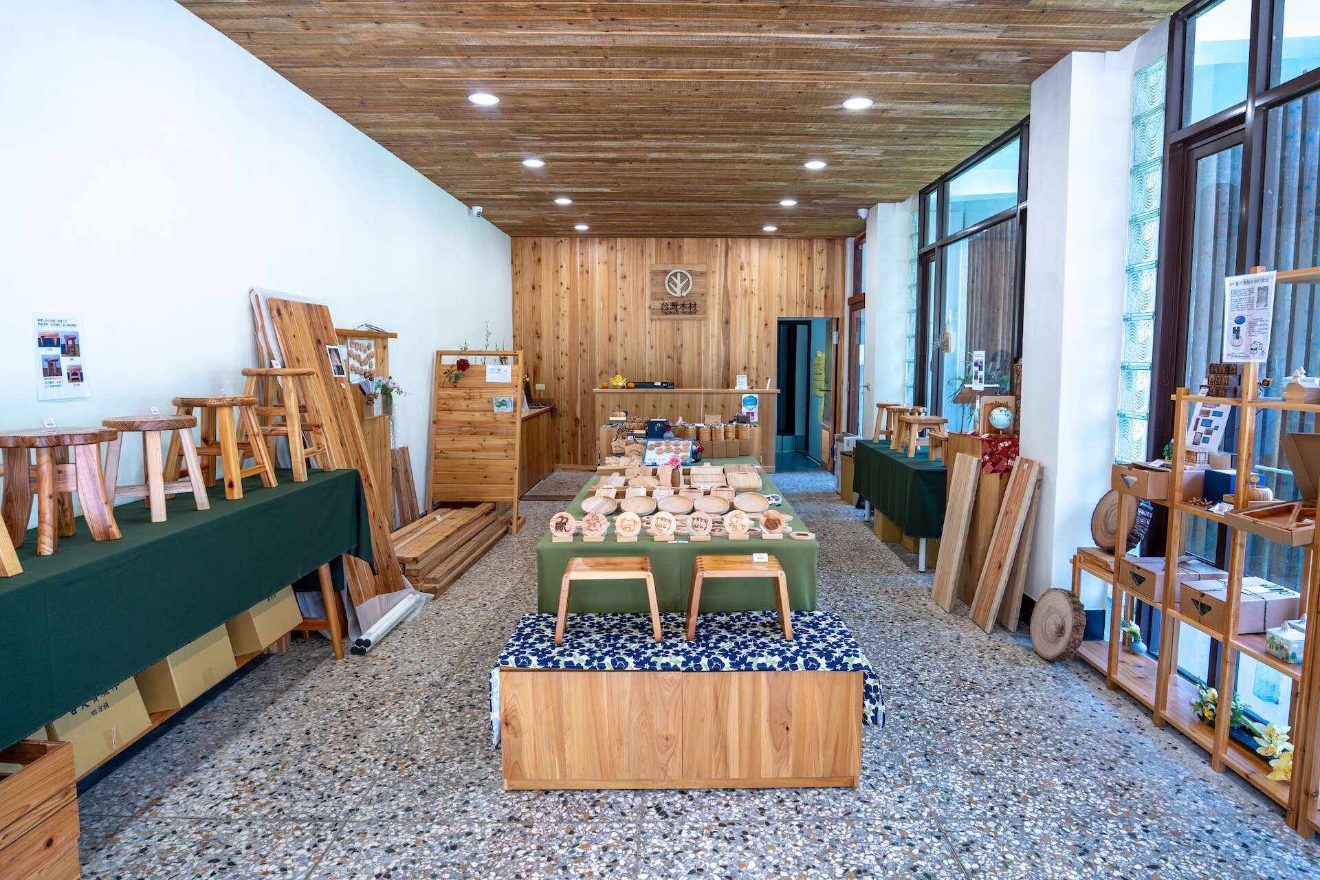 _WHY1406_調整大小